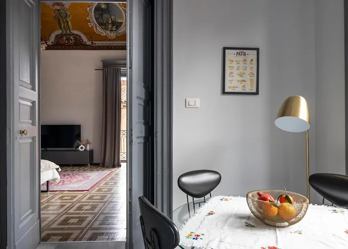 Apartment Con Tetti Affrescati A Centro Catania